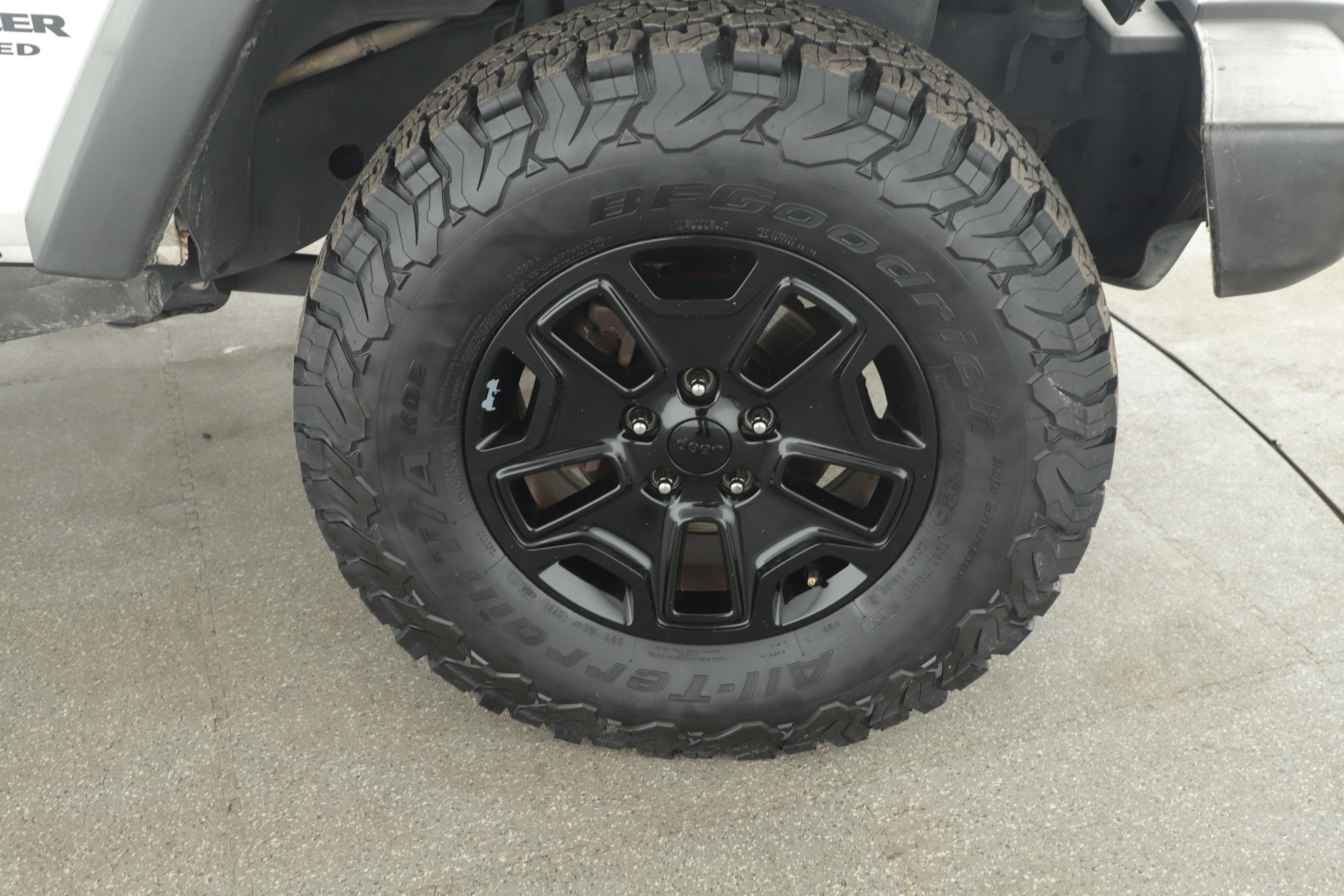 2017 Jeep Wrangler Unlimited Willy Wheeler 4x4