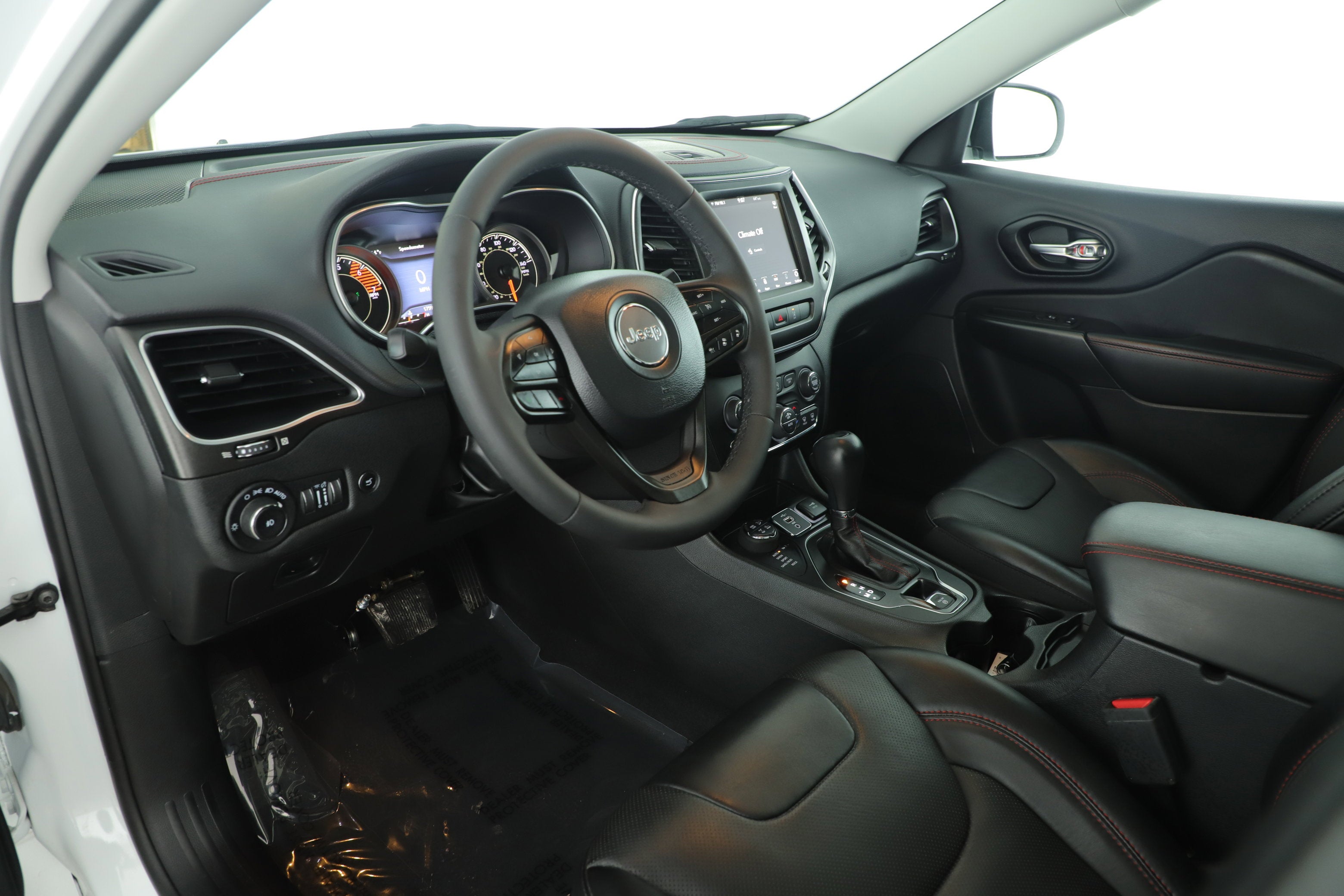 2023 Jeep Cherokee Trailhawk 4x4