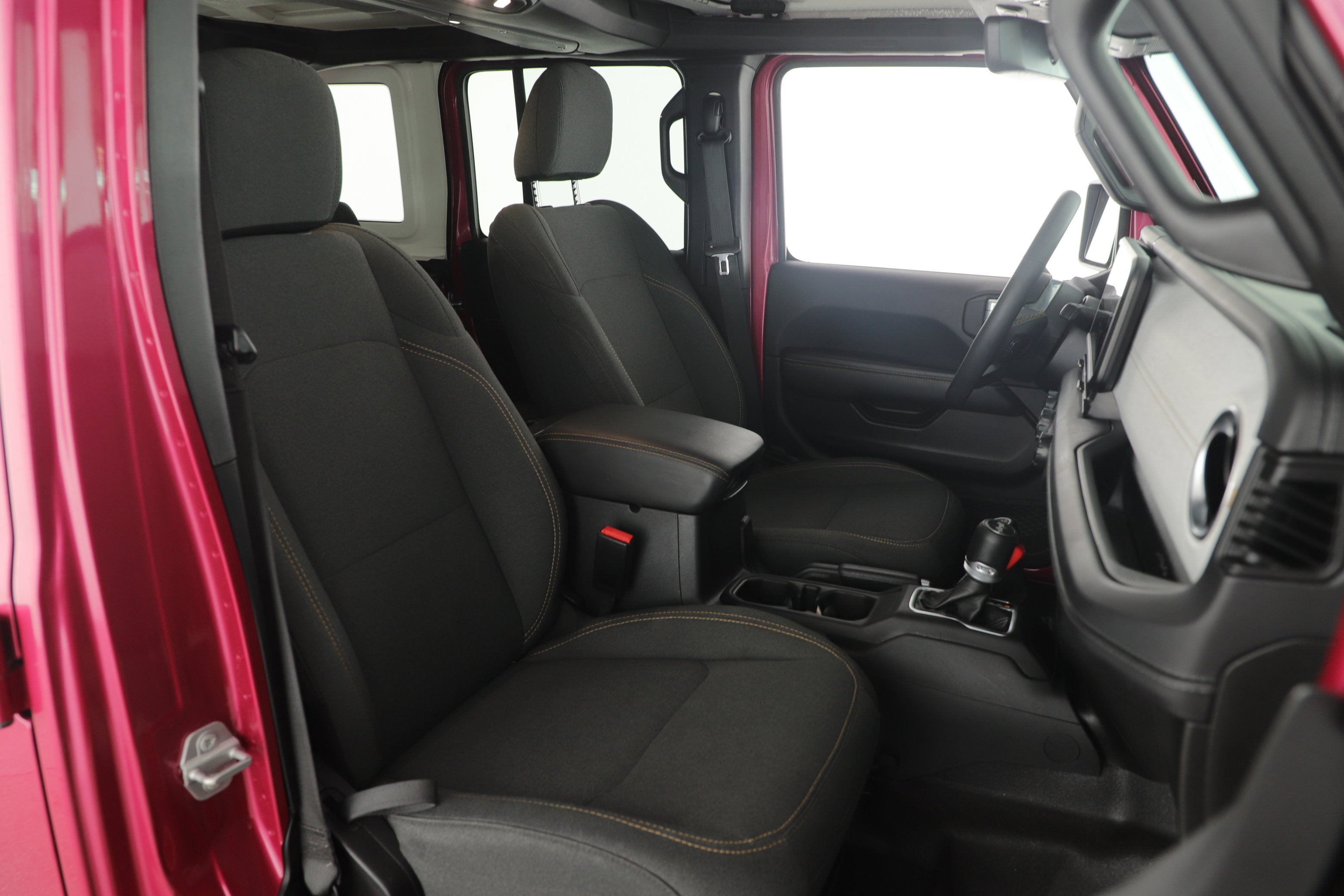 2024 Jeep Wrangler 4-Door Sahara 4x4