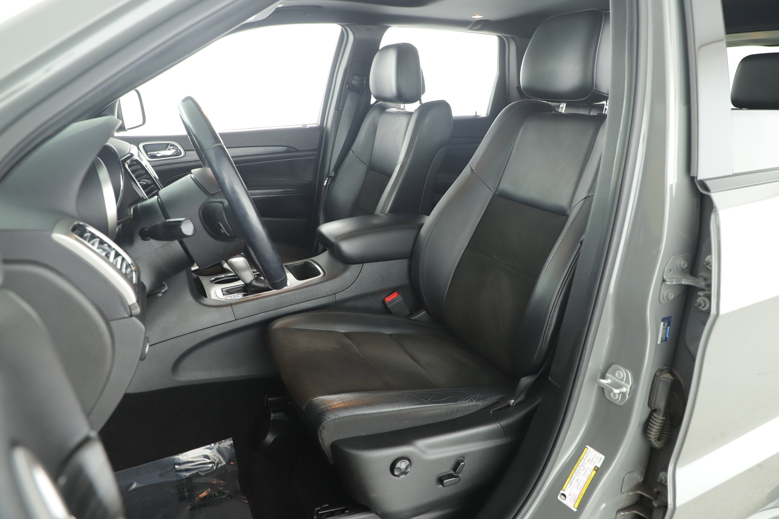 2020 Jeep Grand Cherokee Altitude 4X2