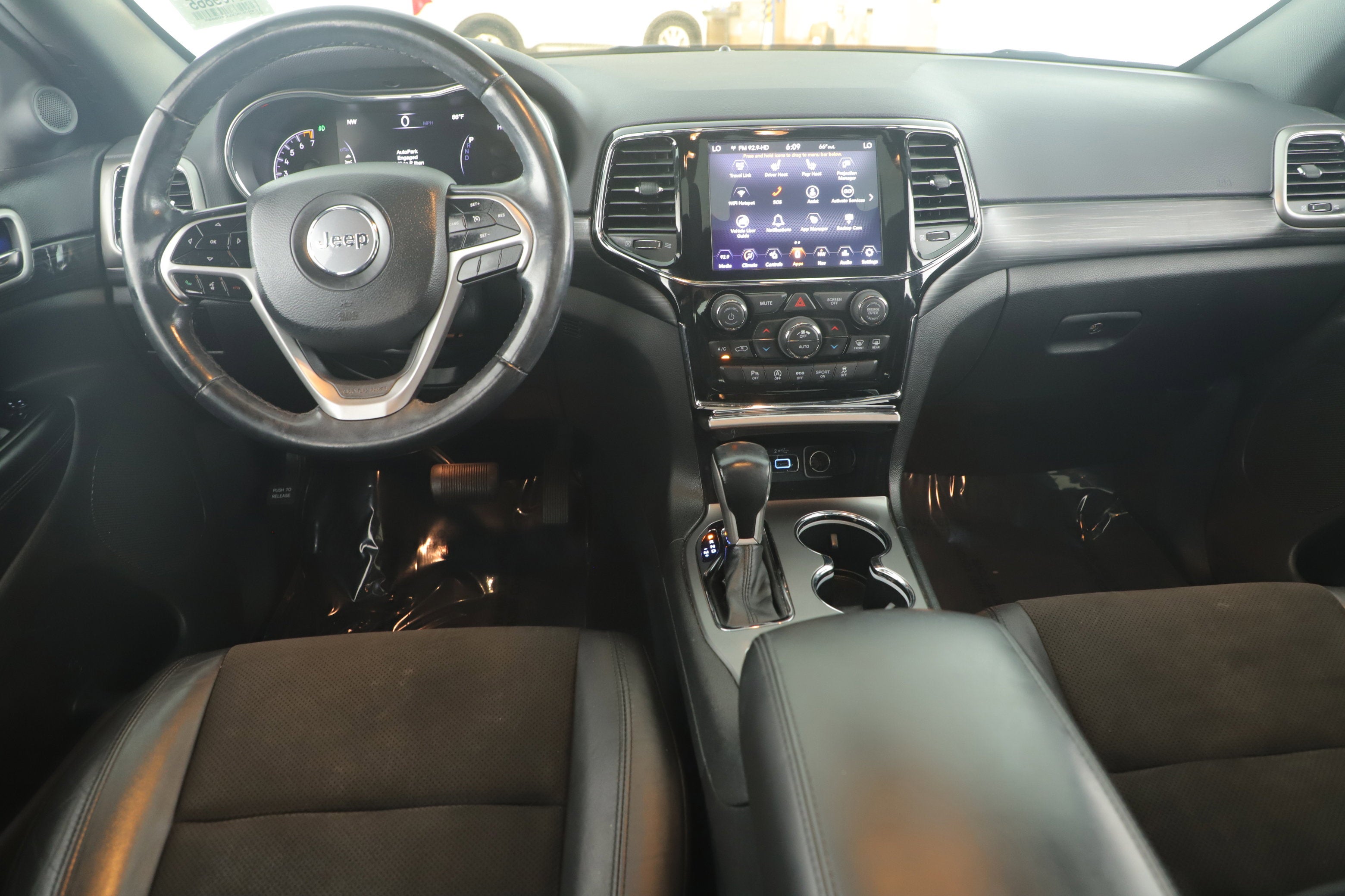 2020 Jeep Grand Cherokee Altitude 4X2