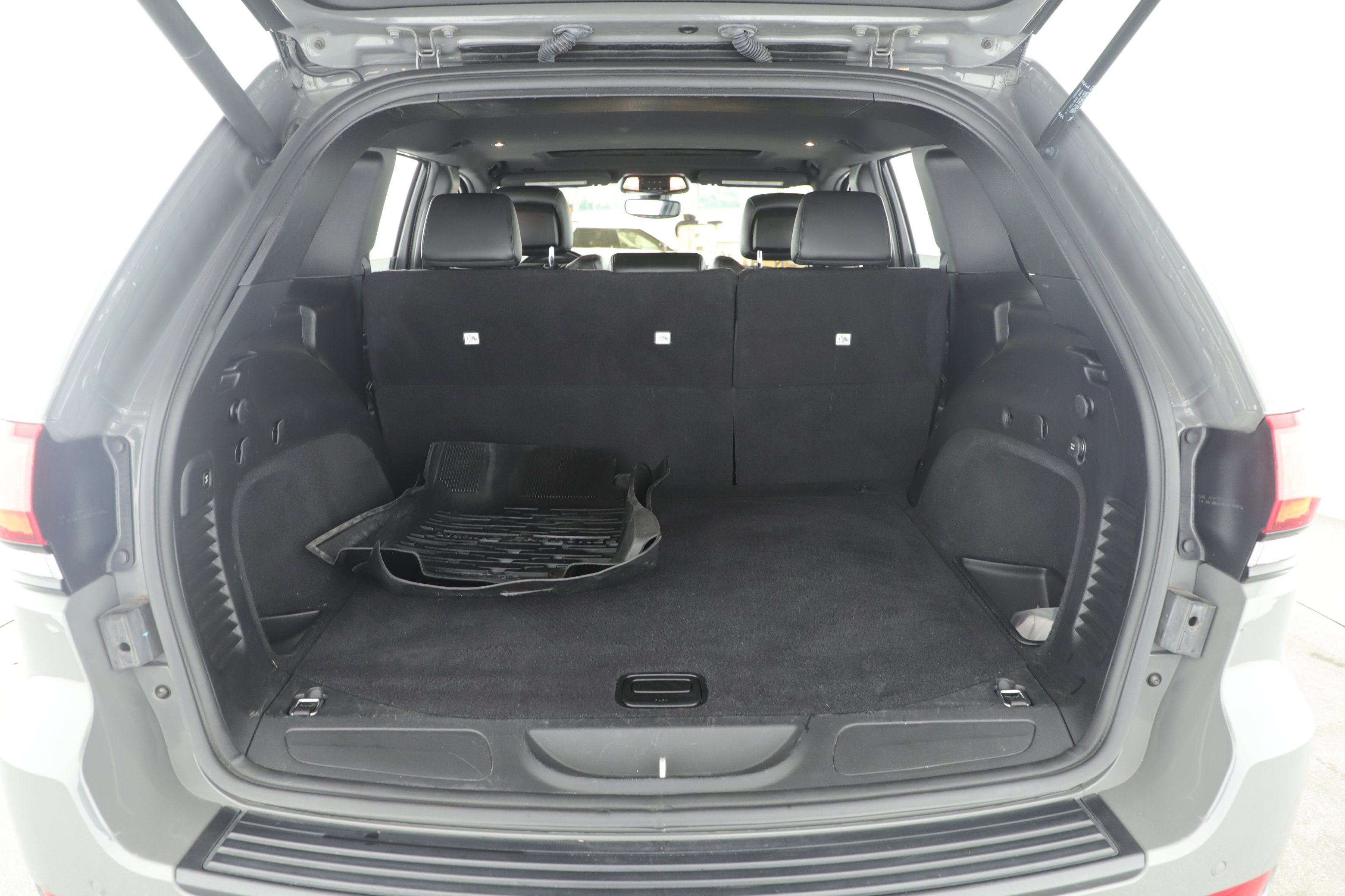 2020 Jeep Grand Cherokee Altitude 4X2