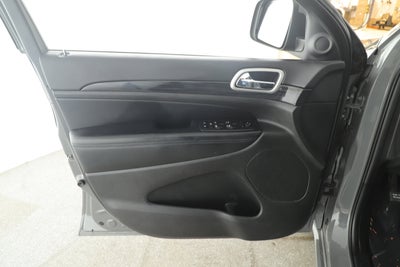 2020 Jeep Grand Cherokee Altitude 4X2