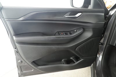 2025 Jeep Grand Cherokee Laredo 4x2