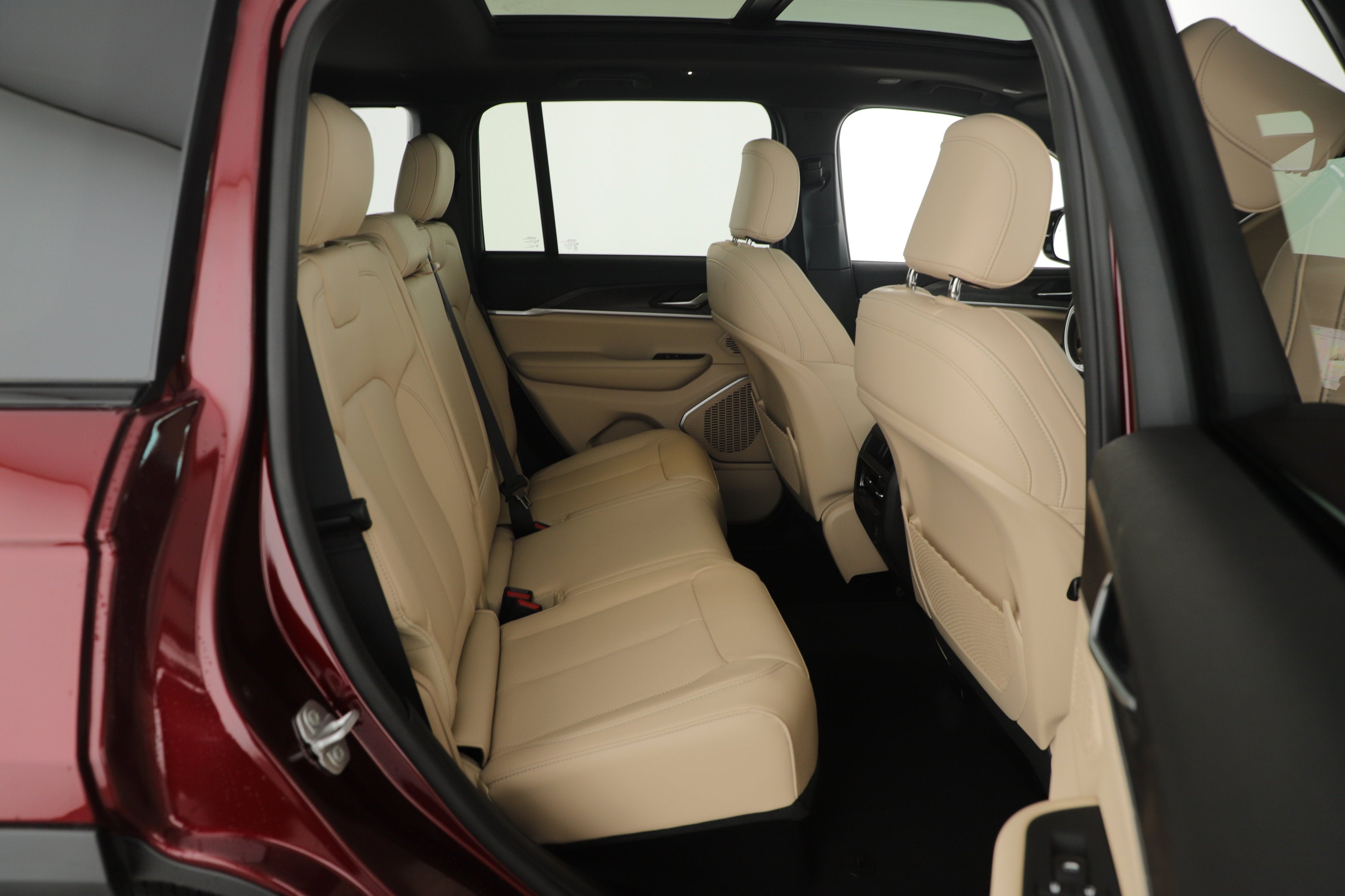 2026 Jeep Grand Cherokee Limited 4x2