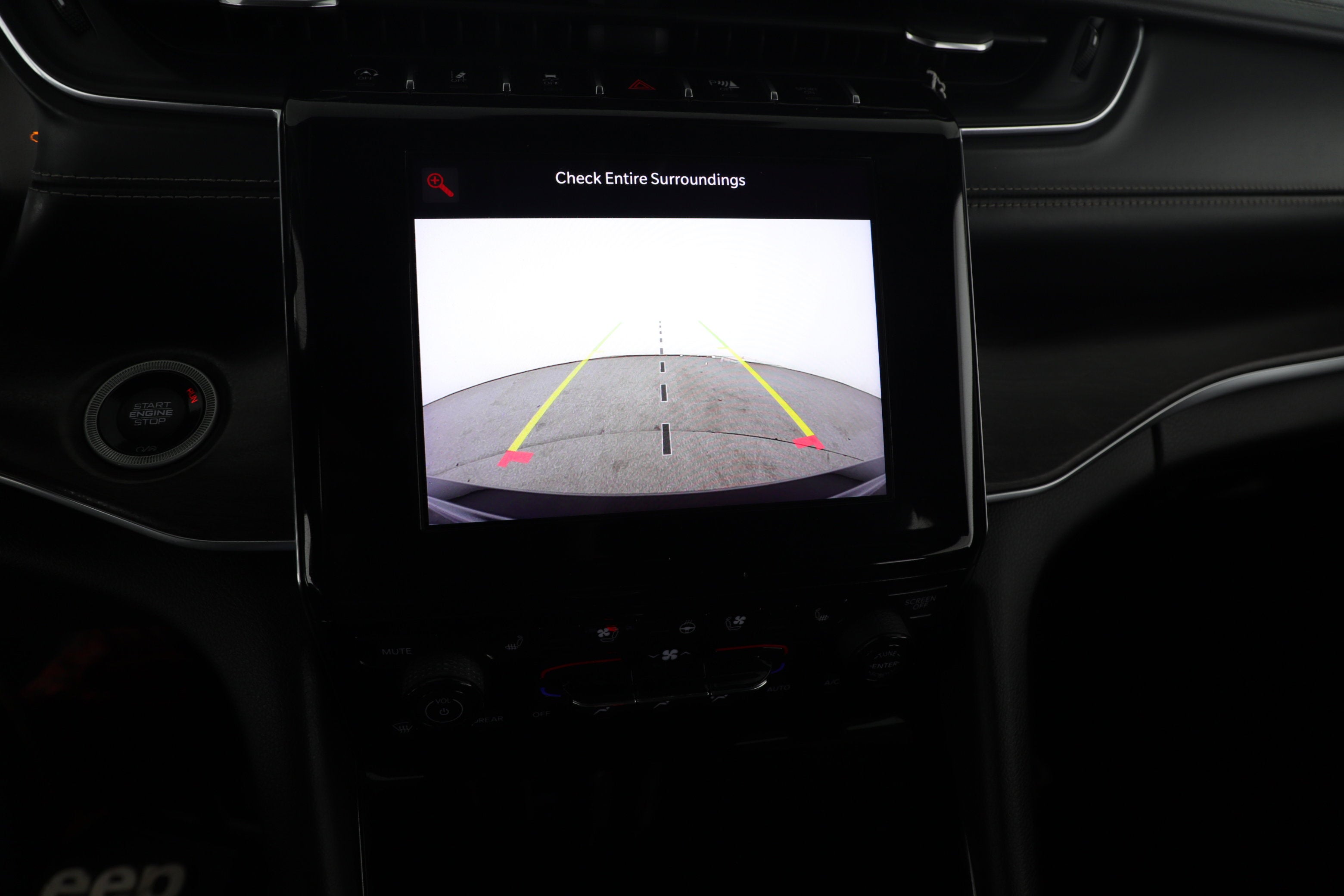 2022 Jeep Grand Cherokee Overland 4x2