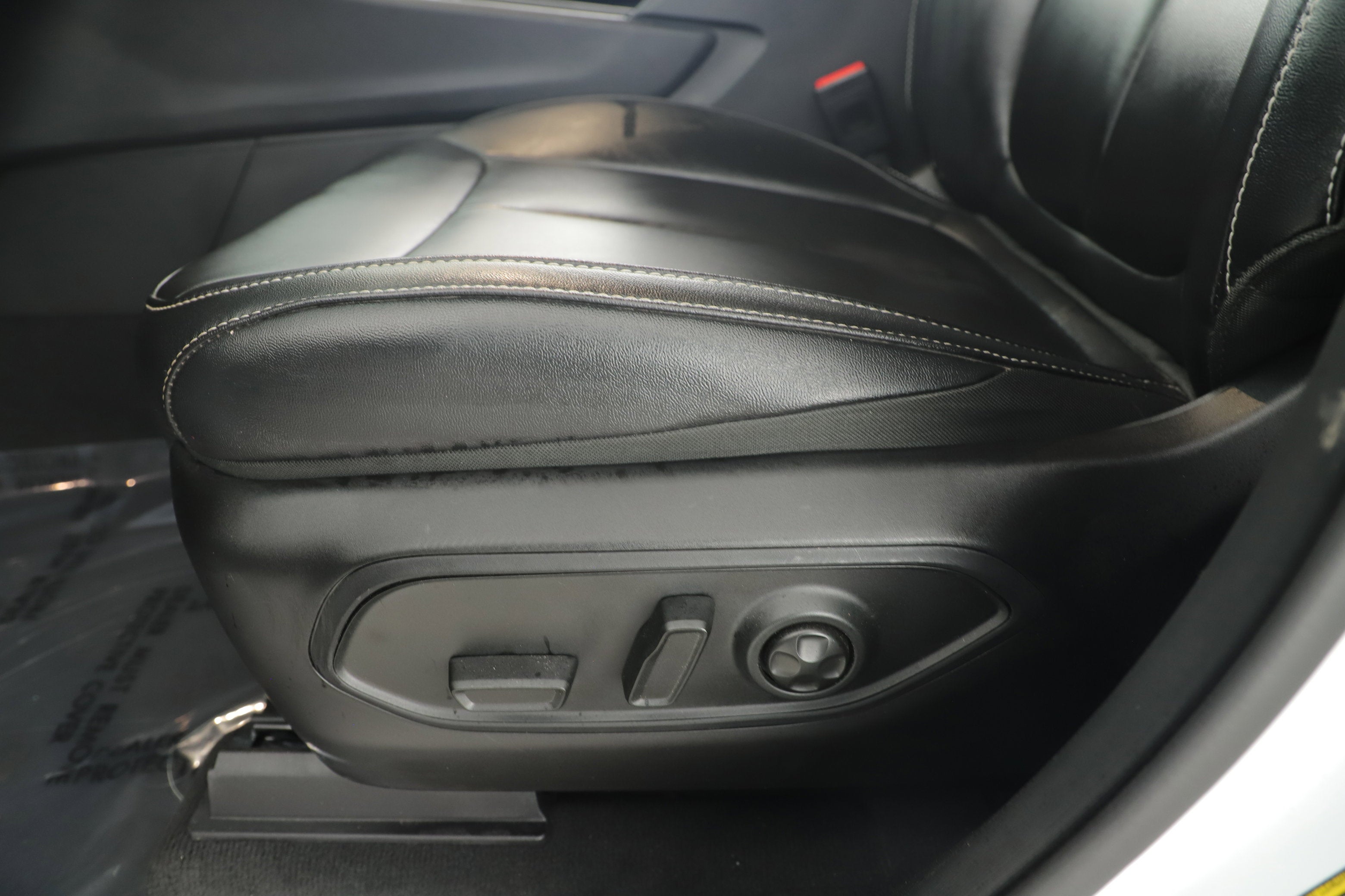 2025 Jeep Grand Cherokee L Limited 4x2