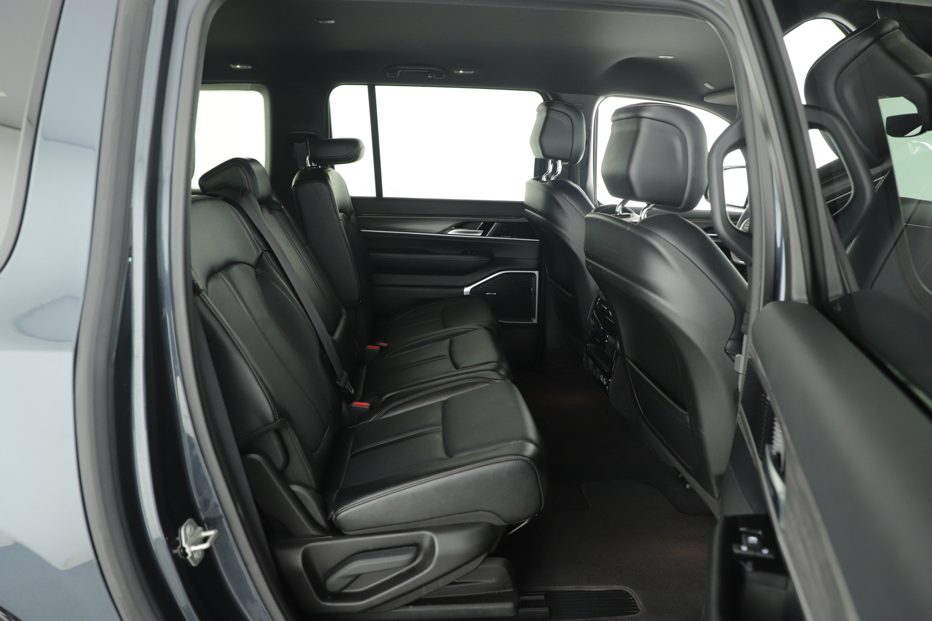 2024 Jeep Wagoneer L Series II 4x4