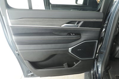 2024 Jeep Wagoneer L Series II 4x4