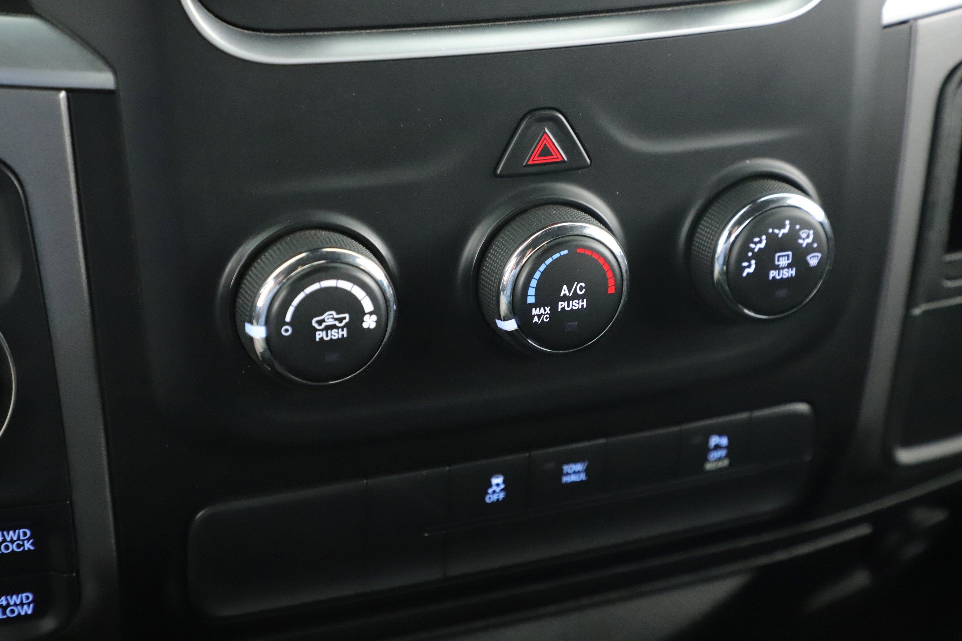 2022 RAM 1500 Classic Warlock Quad Cab 4x4 6'4' Box