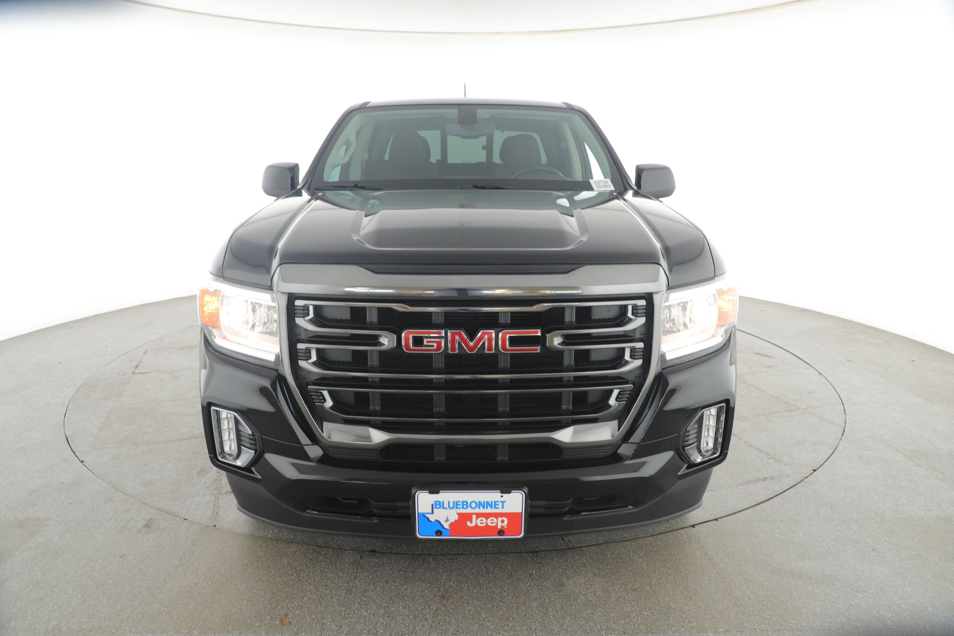 2022 GMC Canyon 4WD Crew Cab Short Box AT4 - Leather