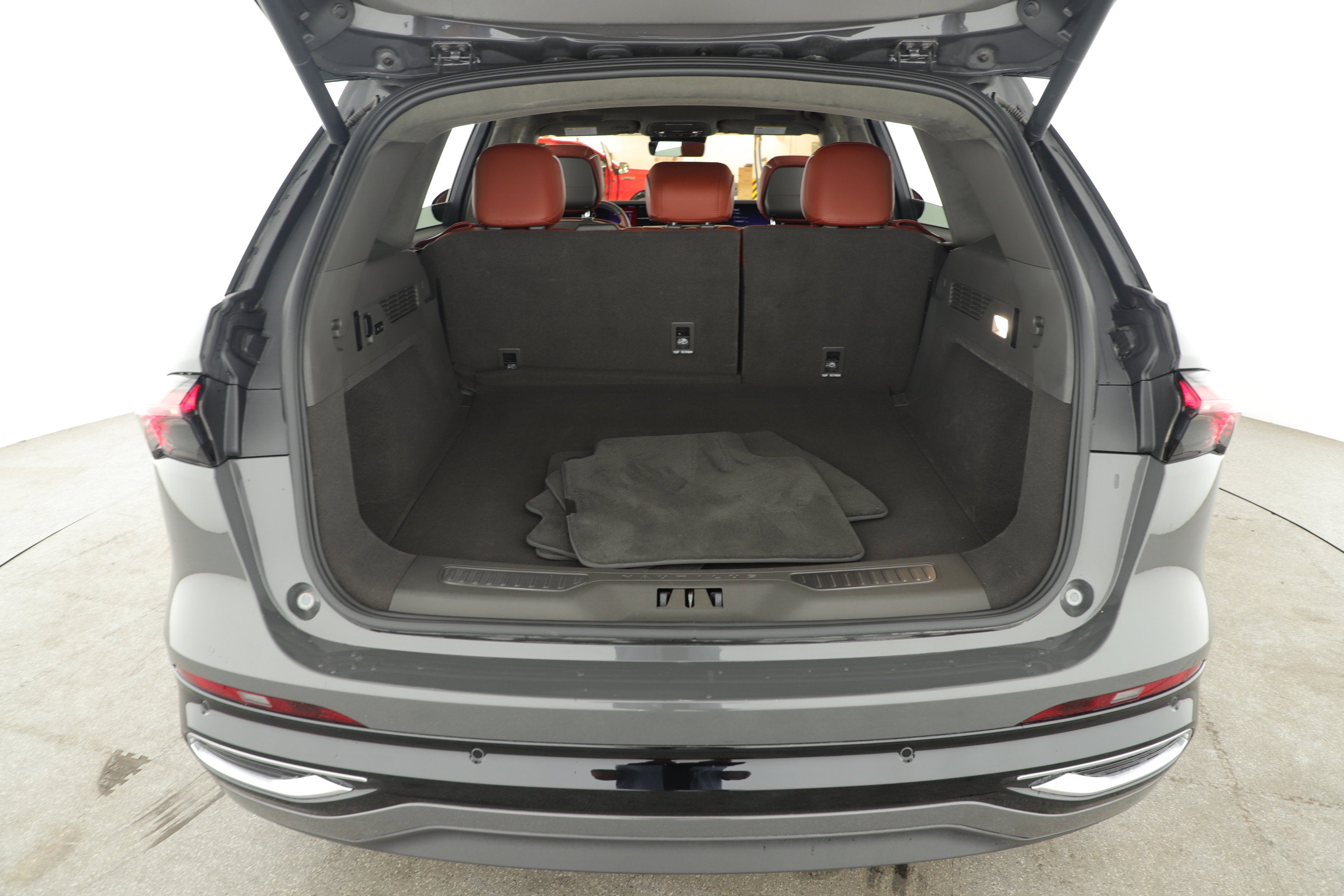 2025 Lincoln Nautilus Black Label