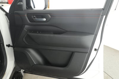 2025 Nissan Armada PRO-4X 4WD