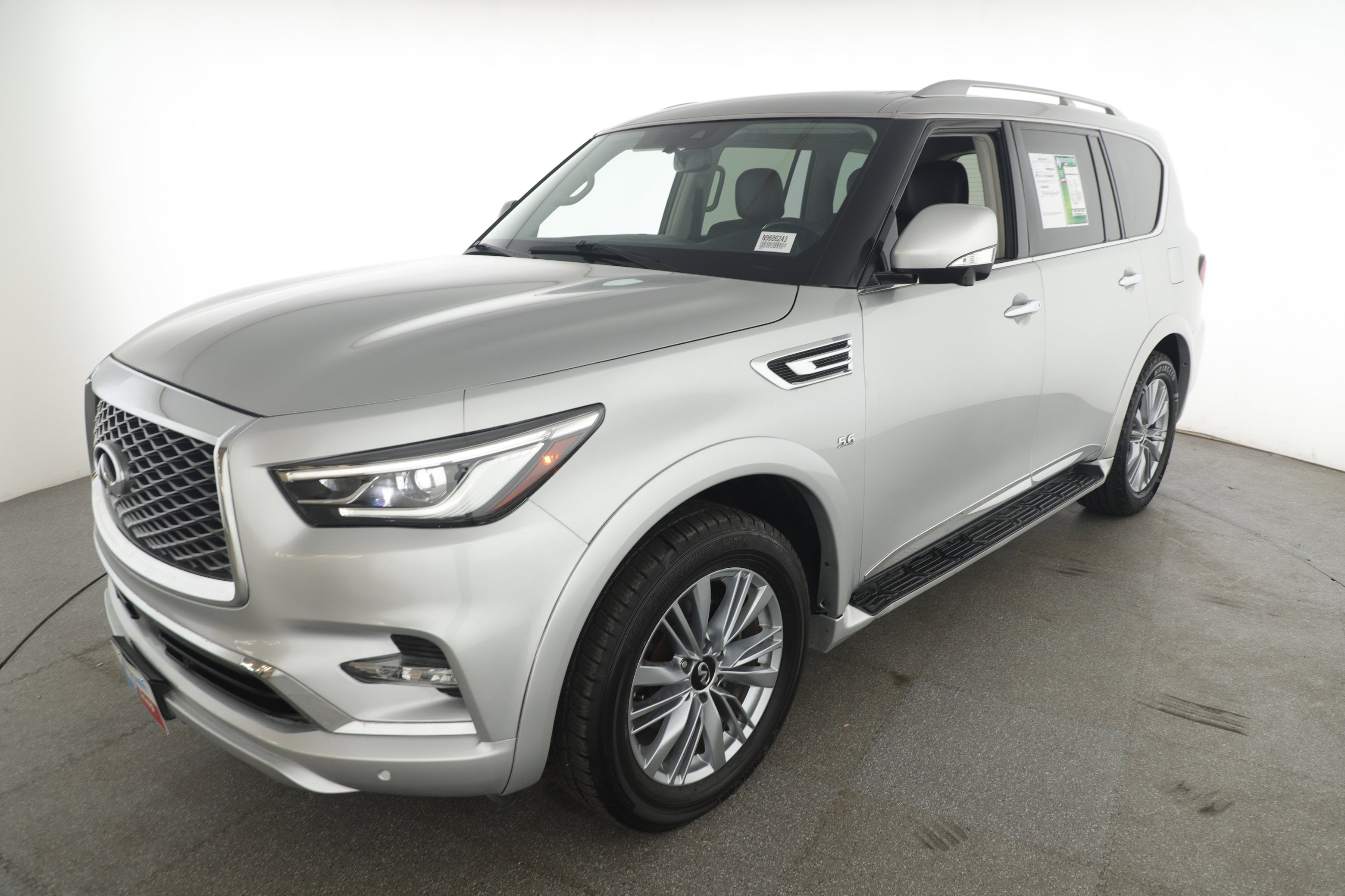 2019 INFINITI QX80 LUXE