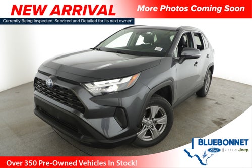 2022 Toyota RAV4 Hybrid XLE