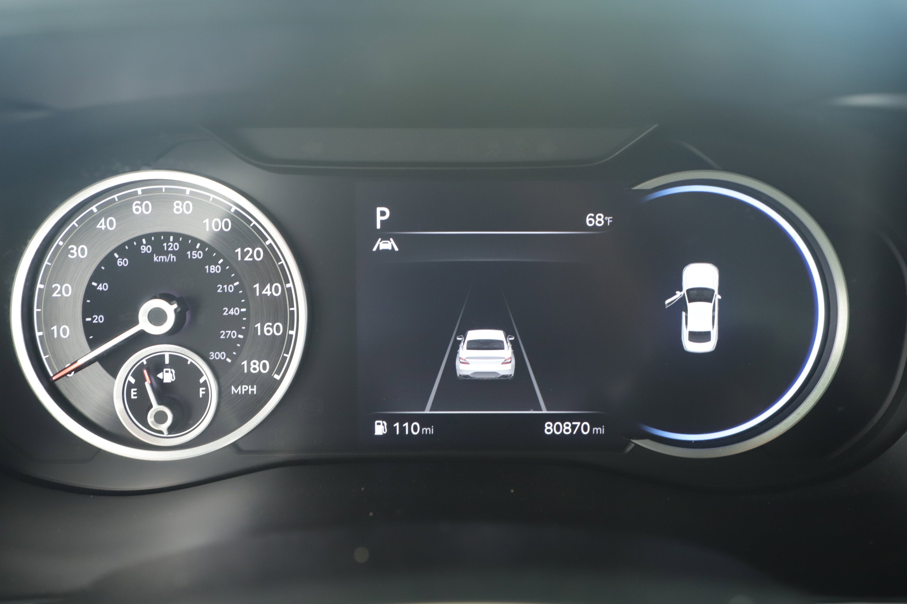 2023 Genesis G70 2.0T RWD