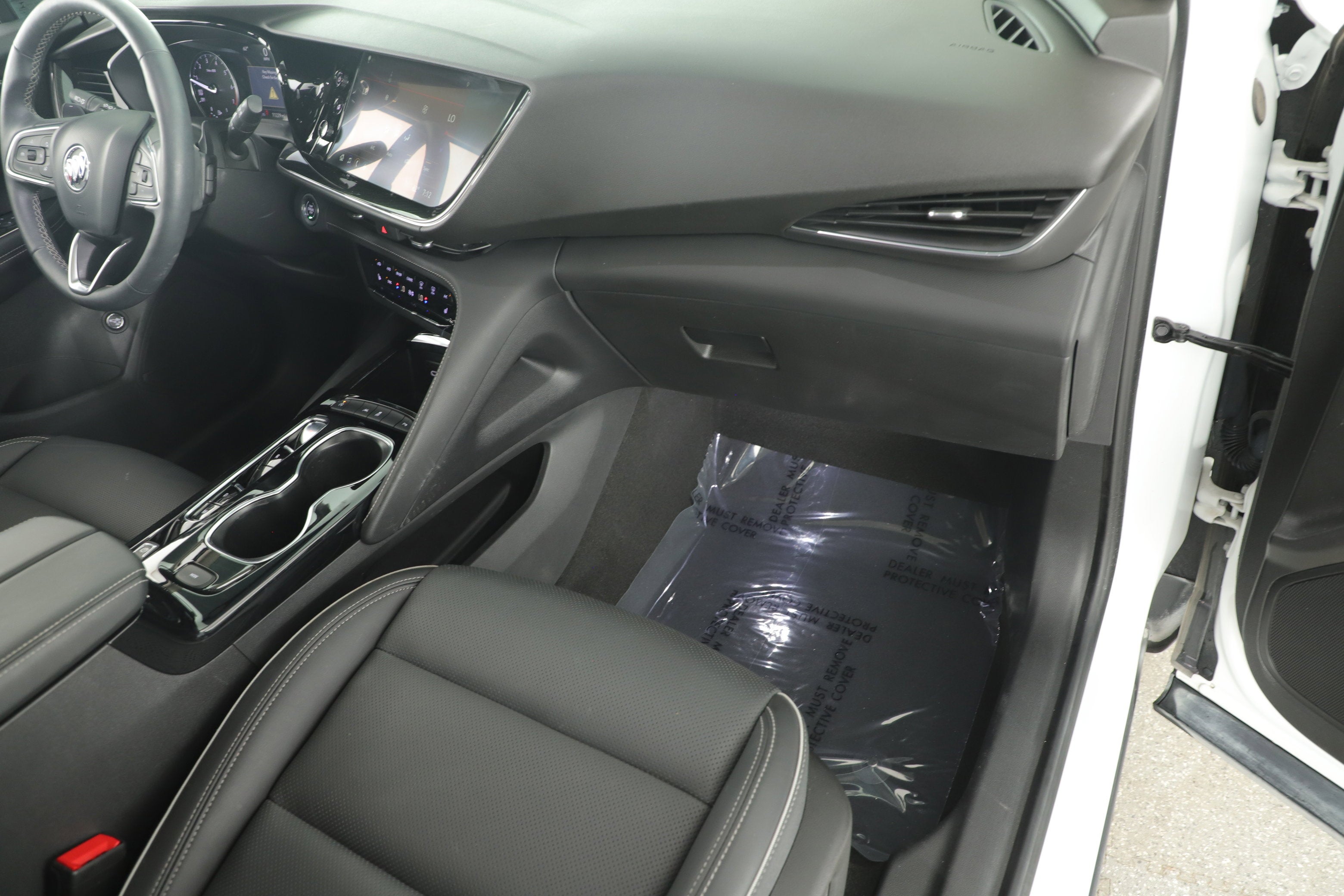 2023 Buick Envision Essence FWD