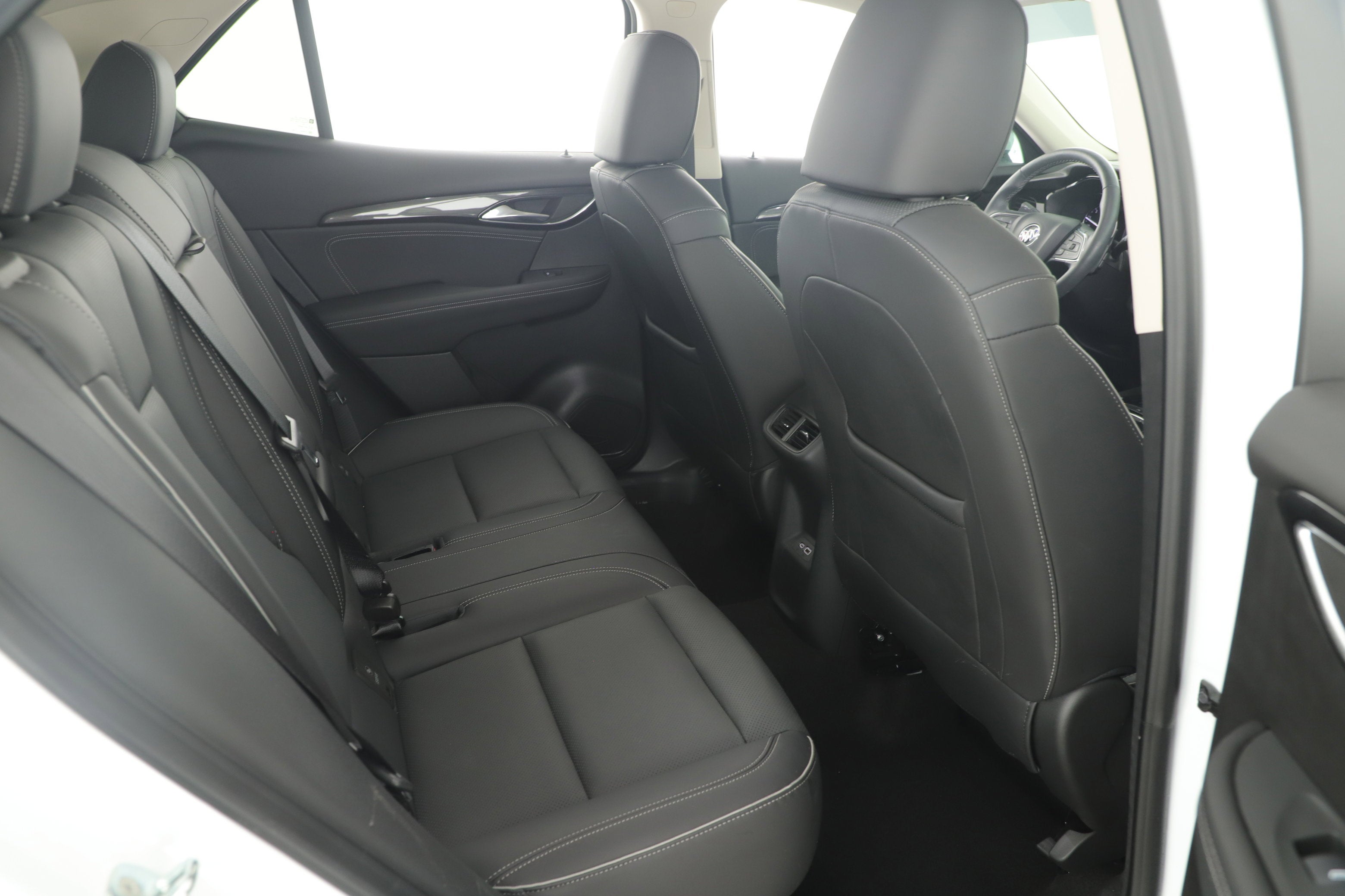 2023 Buick Envision Essence FWD