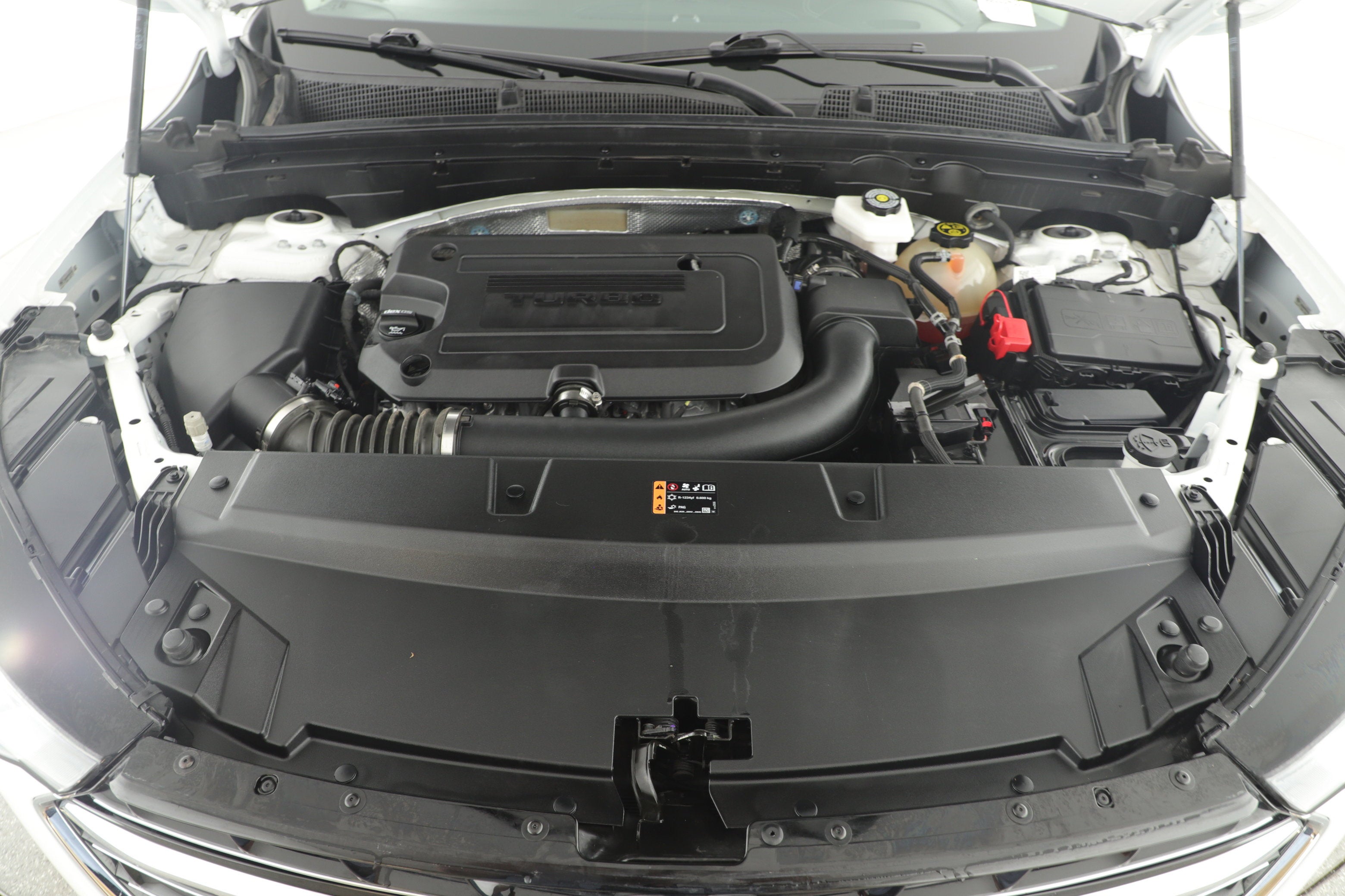 2023 Buick Envision Essence FWD