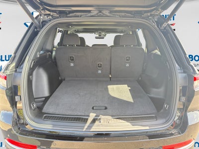 2026 Jeep Grand Cherokee Laredo X