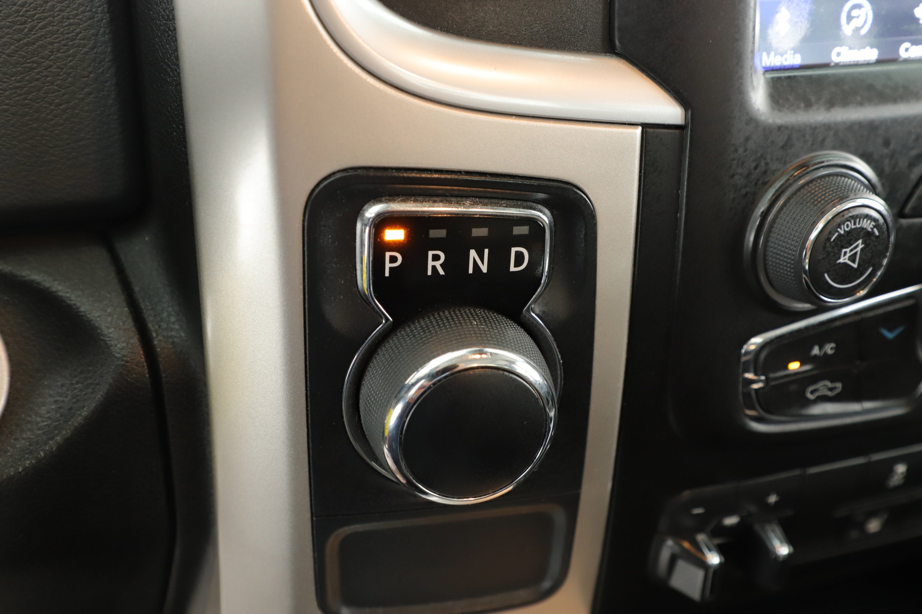 2020 RAM 1500 Classic SLT