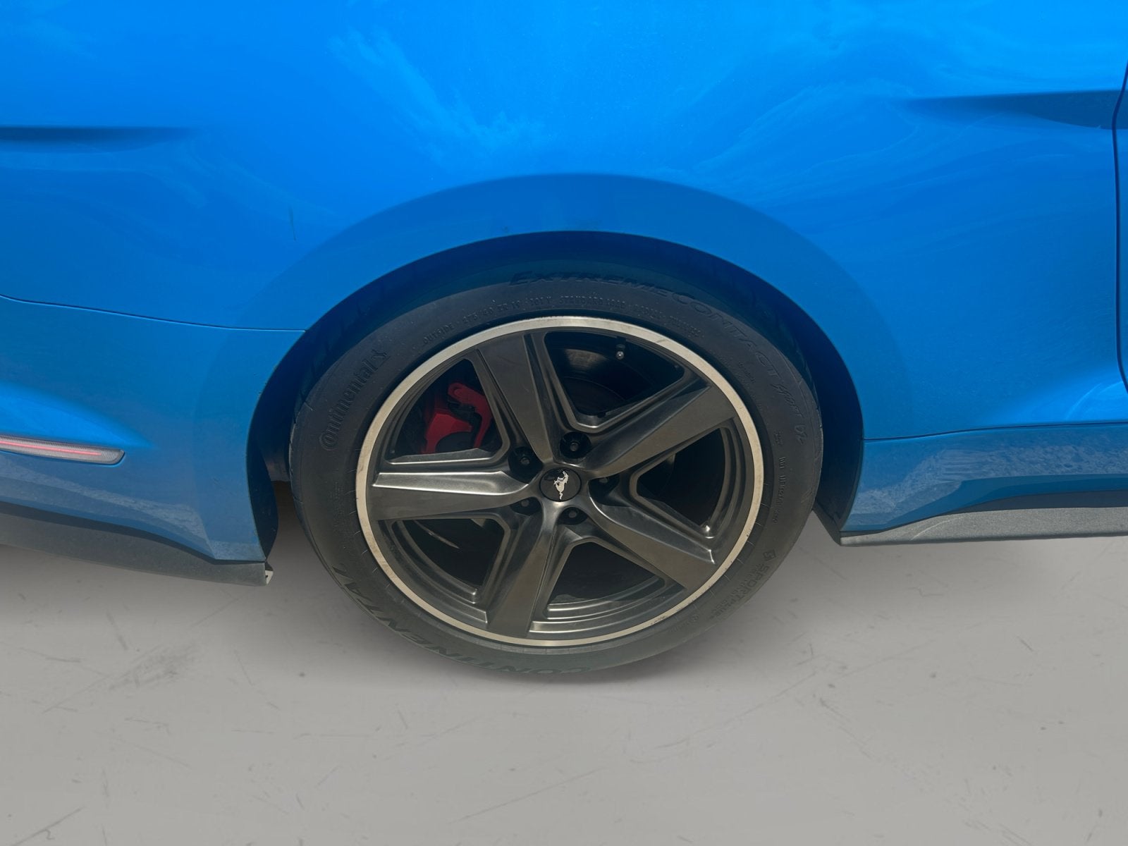 2022 Ford Mustang Mach 1