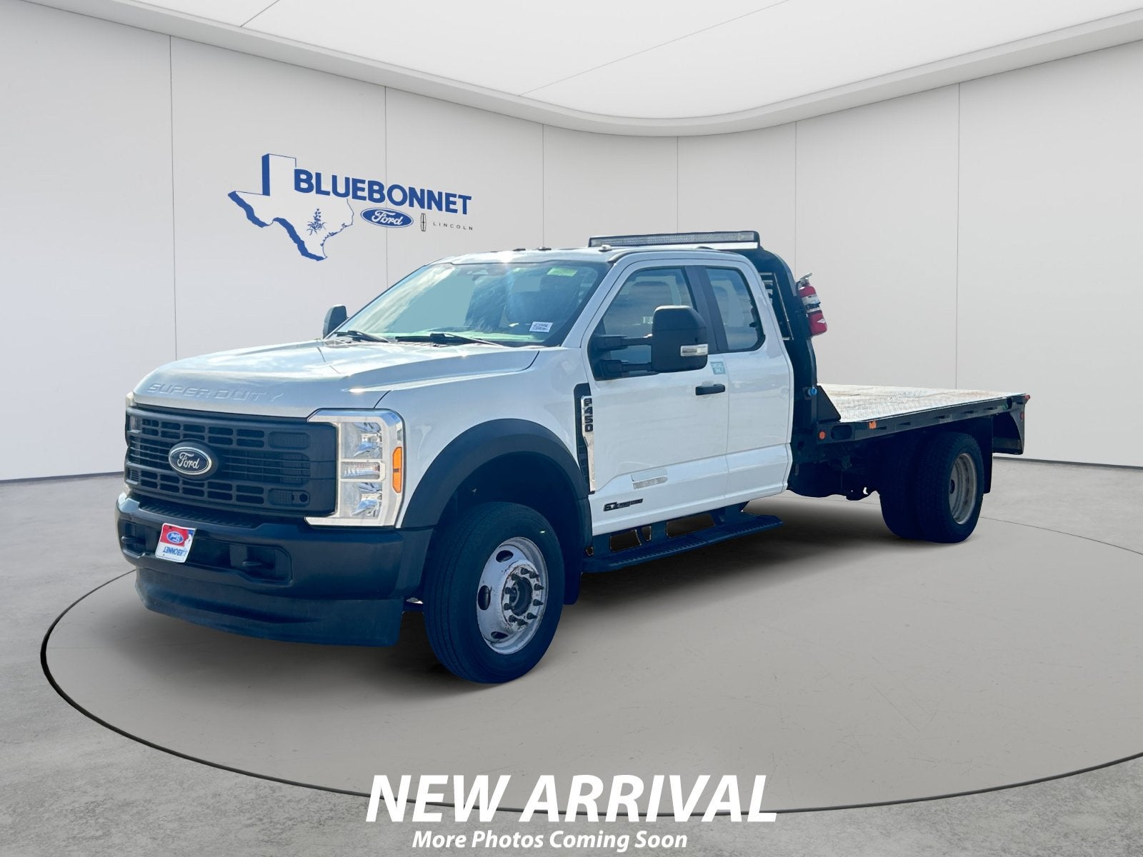2023 Ford Super Duty F-450 DRW Base