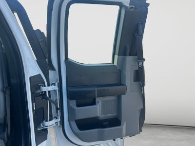 2023 Ford Super Duty F-450 DRW Base