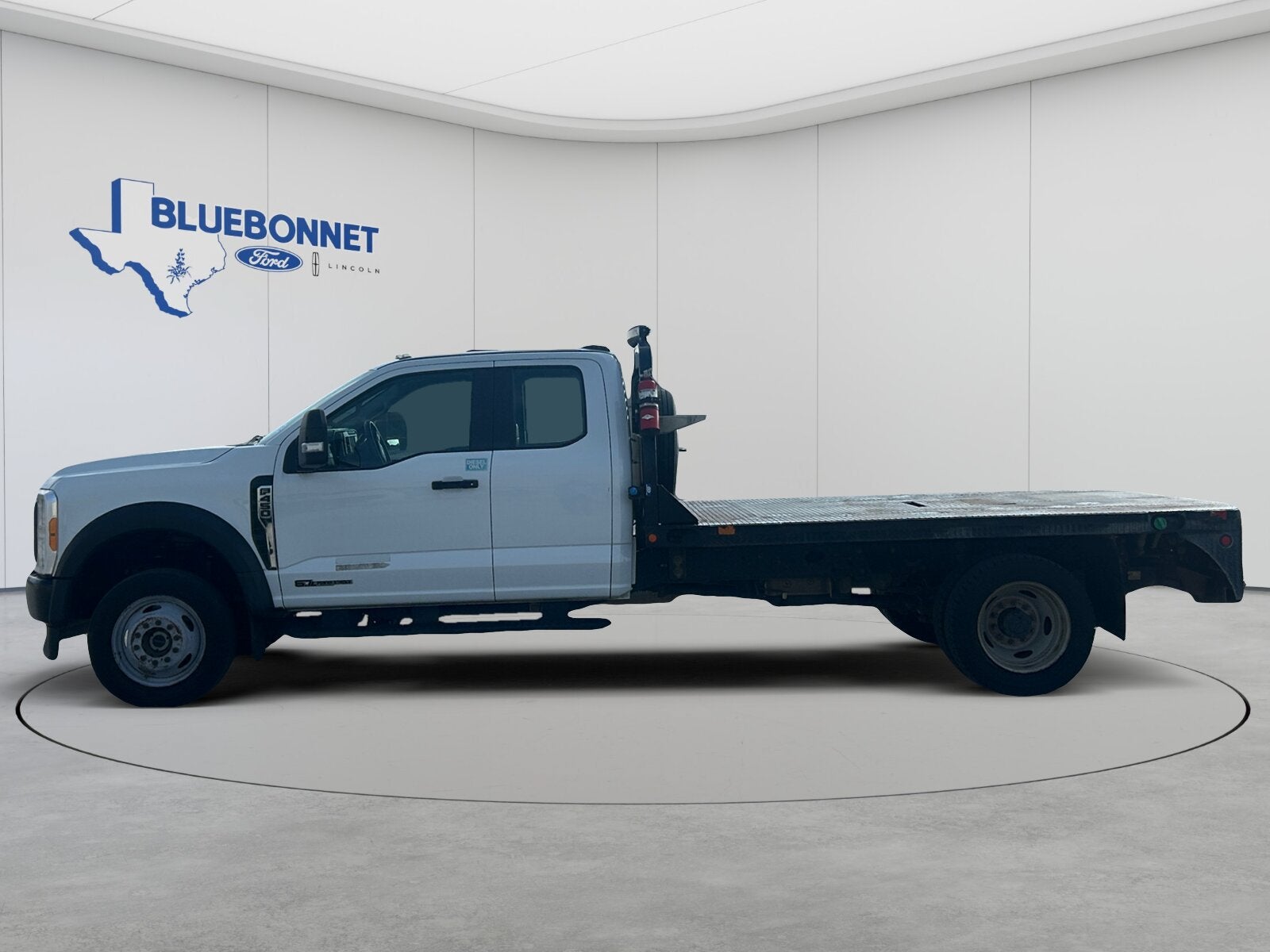 2023 Ford Super Duty F-450 DRW Base