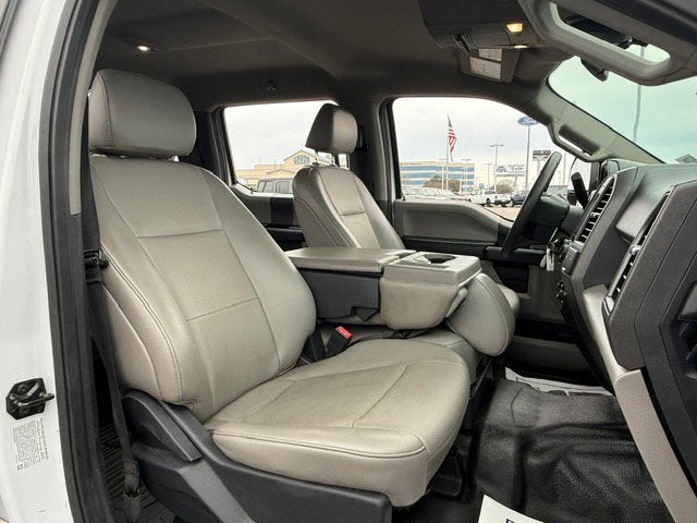 2022 Ford Super Duty F-350 DRW XL