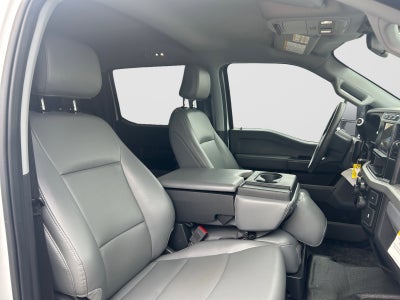 2024 Ford Super Duty F-350 DRW Base