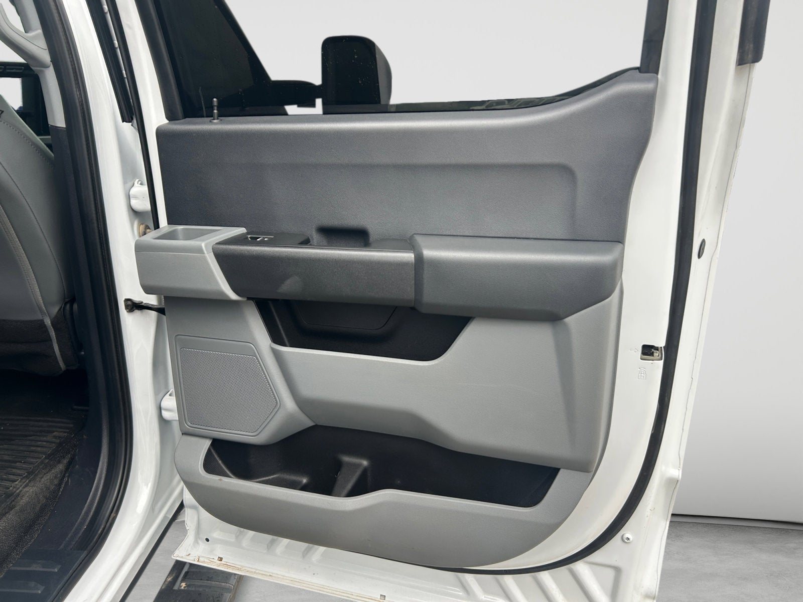 2024 Ford Super Duty F-350 DRW Base