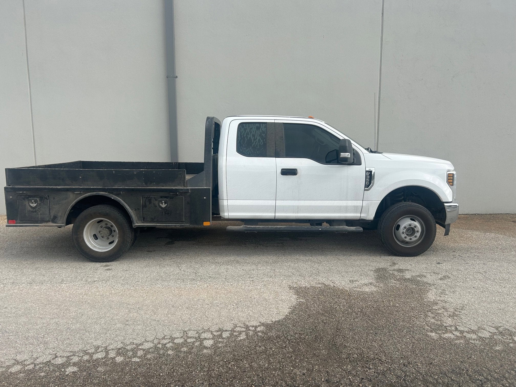 2019 Ford Super Duty F-350 DRW XL