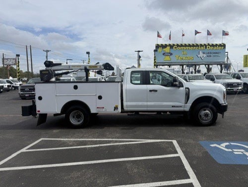 2025 Ford Super Duty F-350 DRW SCAB