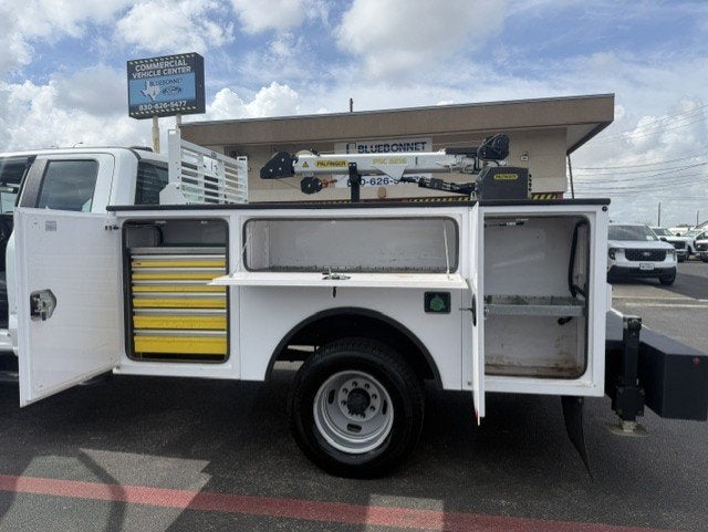 2025 Ford Super Duty F-350 DRW SCAB