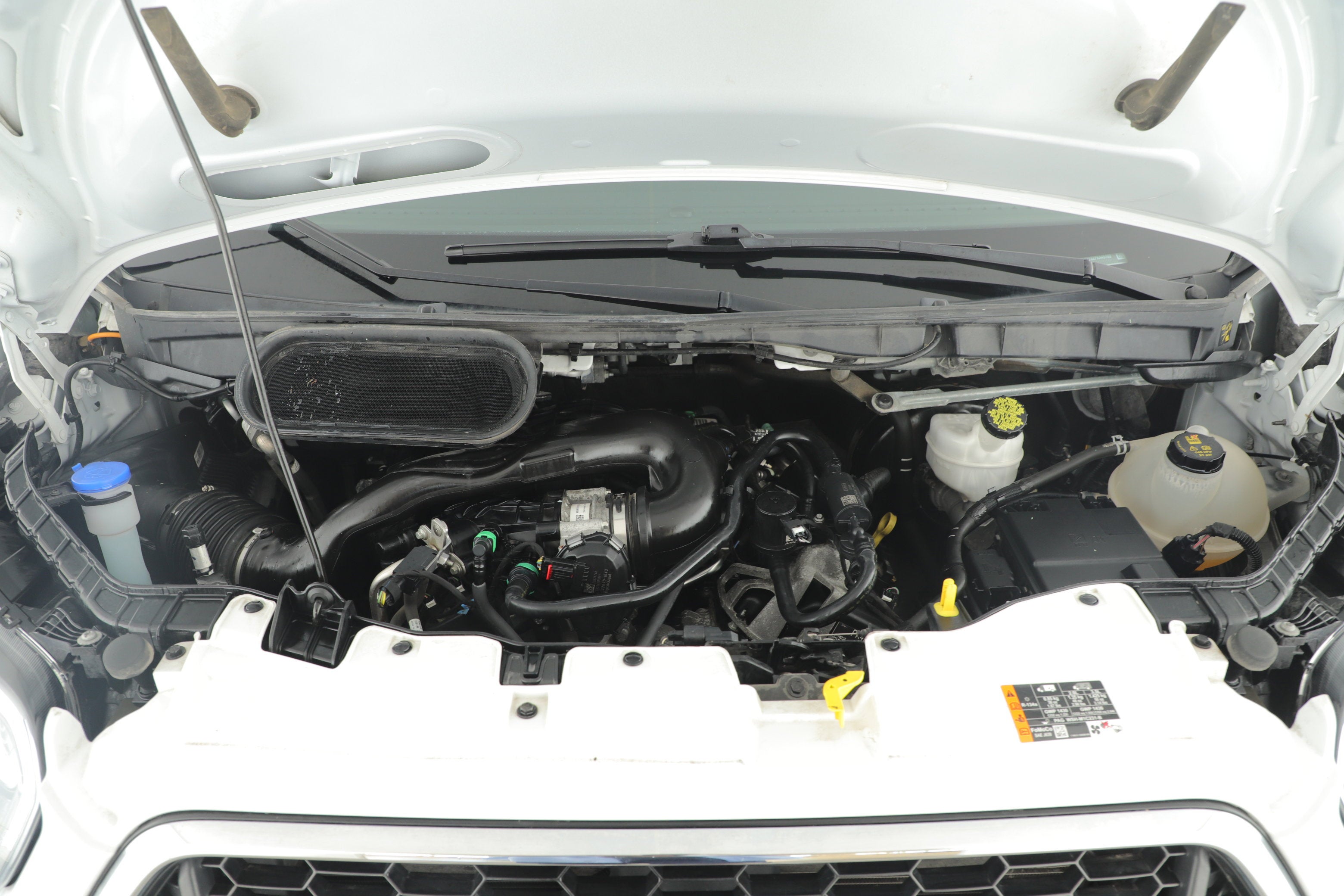 2023 Ford Transit Passenger Wagon T350