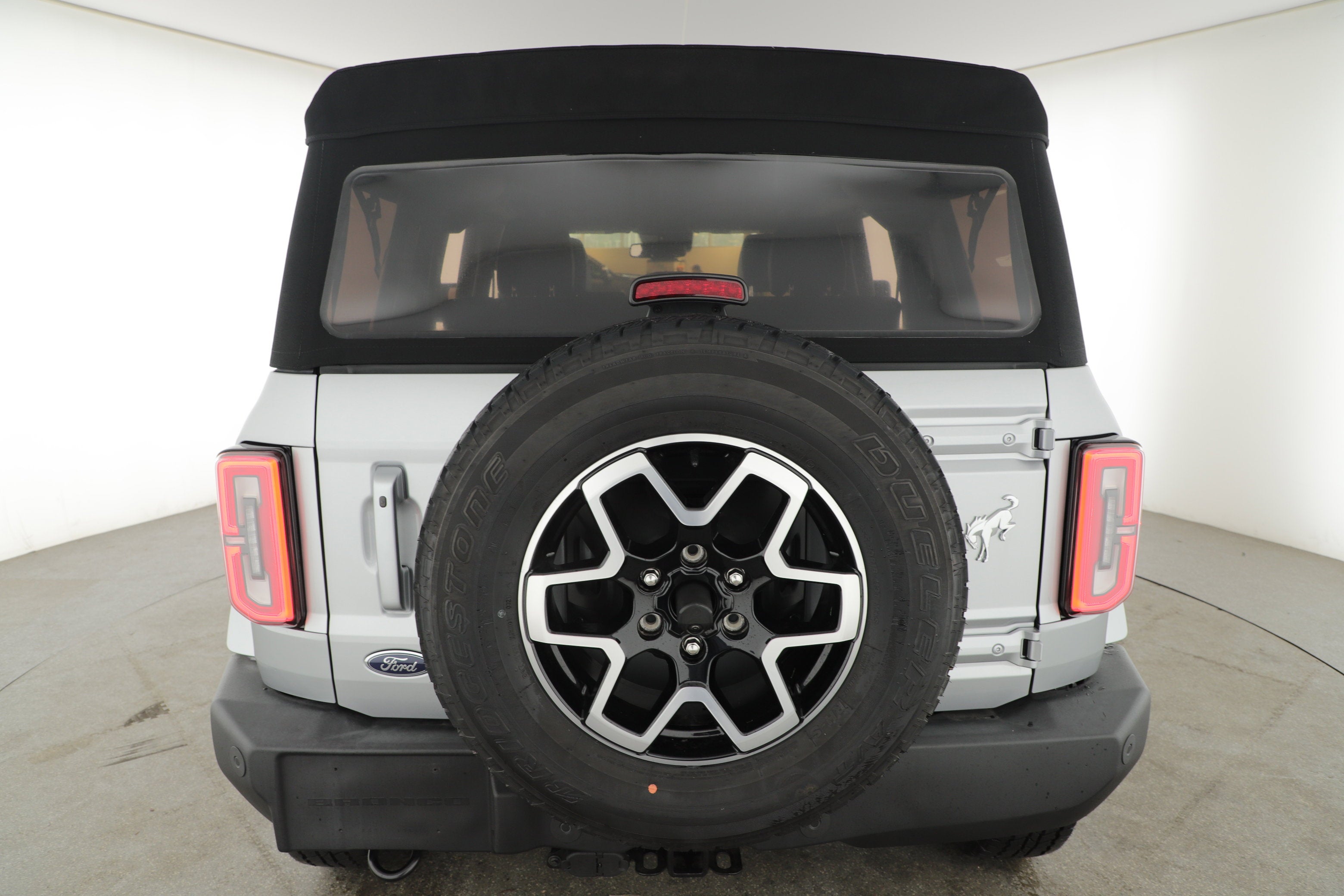 2021 Ford Bronco Base