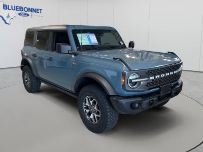 2023 Ford Bronco Base