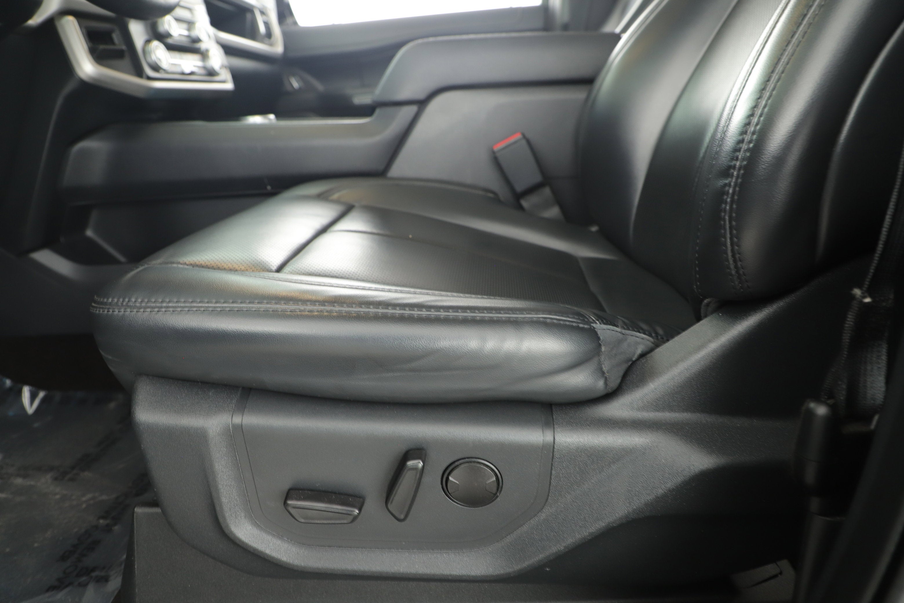 2022 Ford Expedition Max XLT