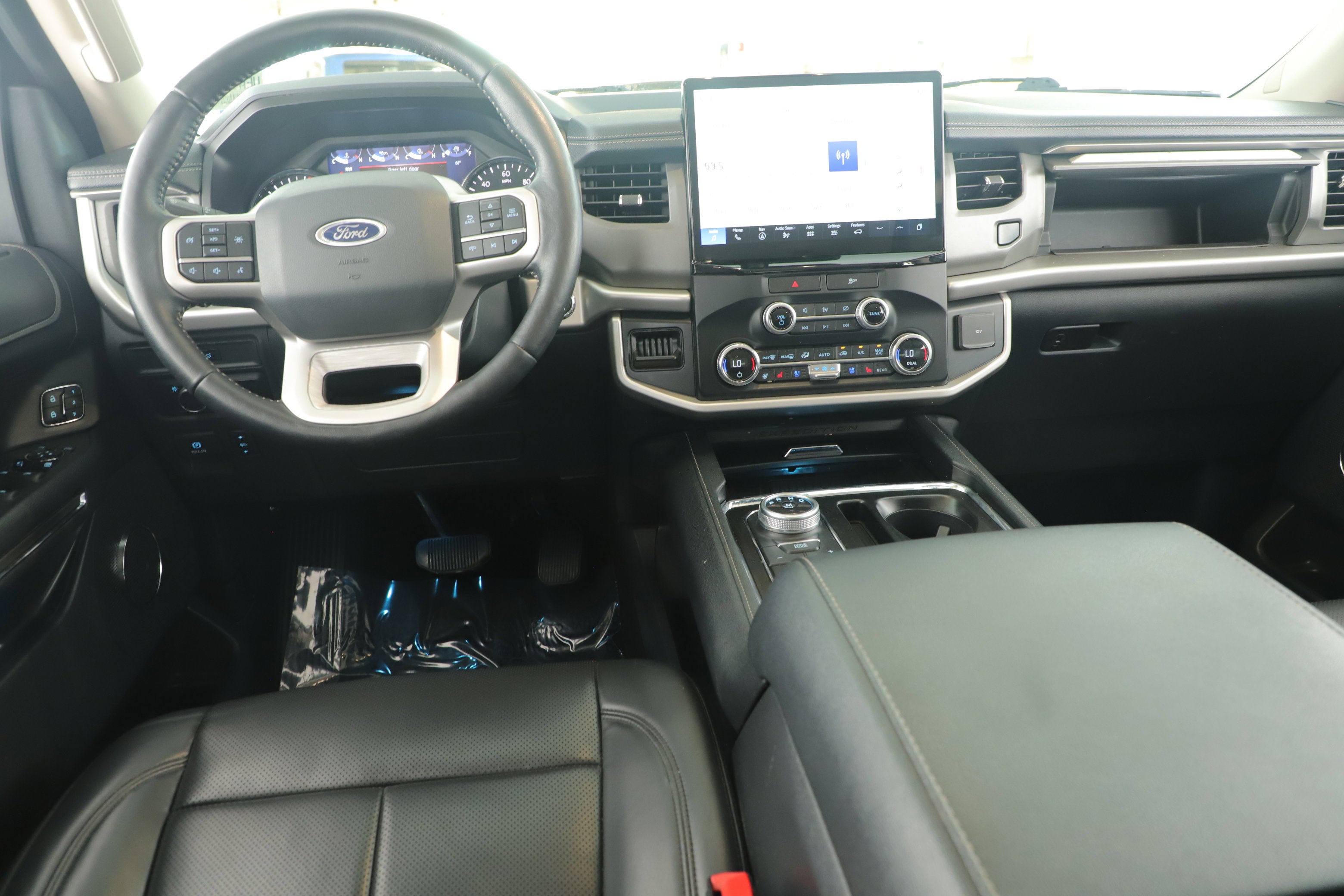 2022 Ford Expedition Max XLT