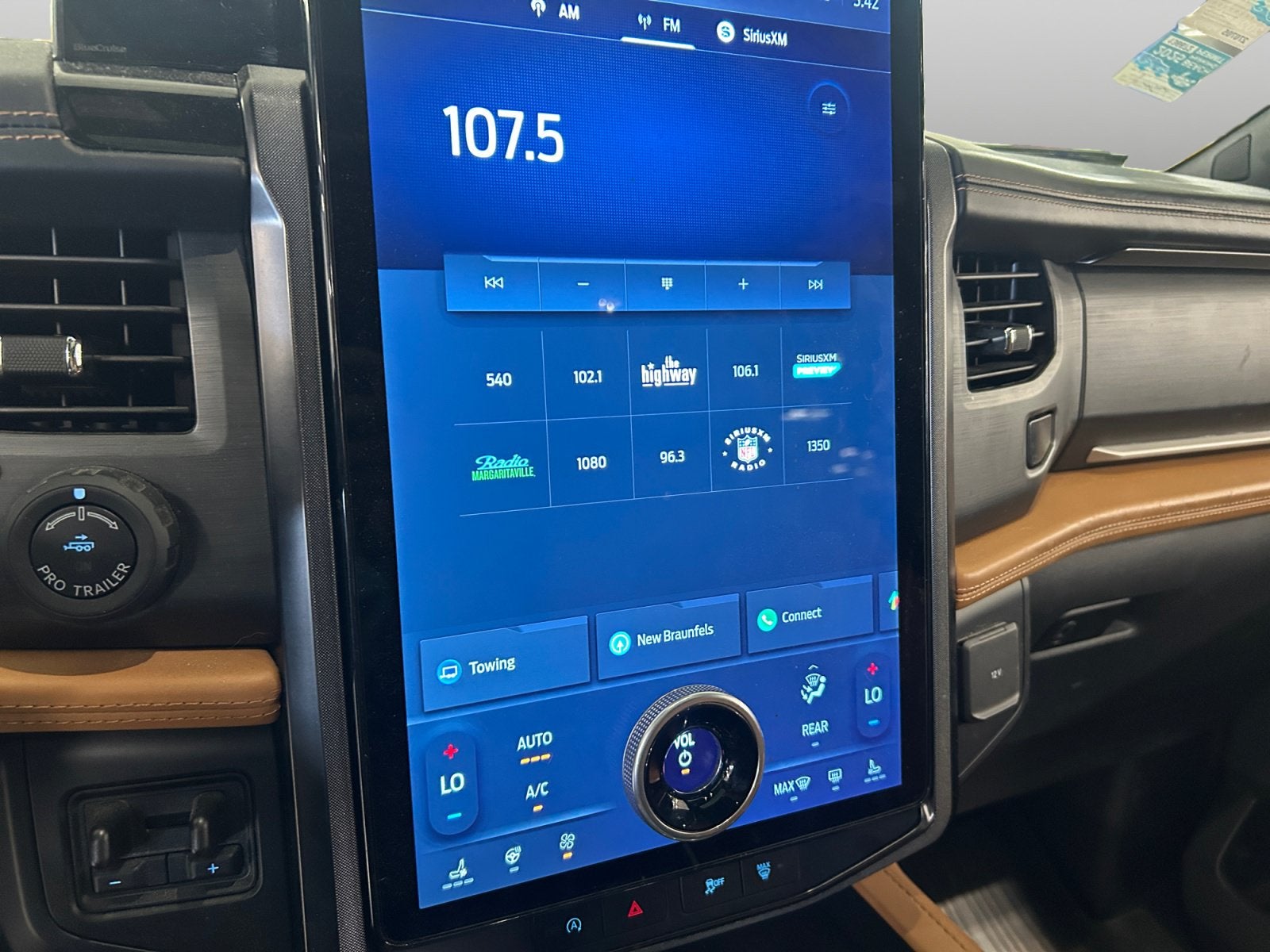 2023 Ford Expedition Max Platinum