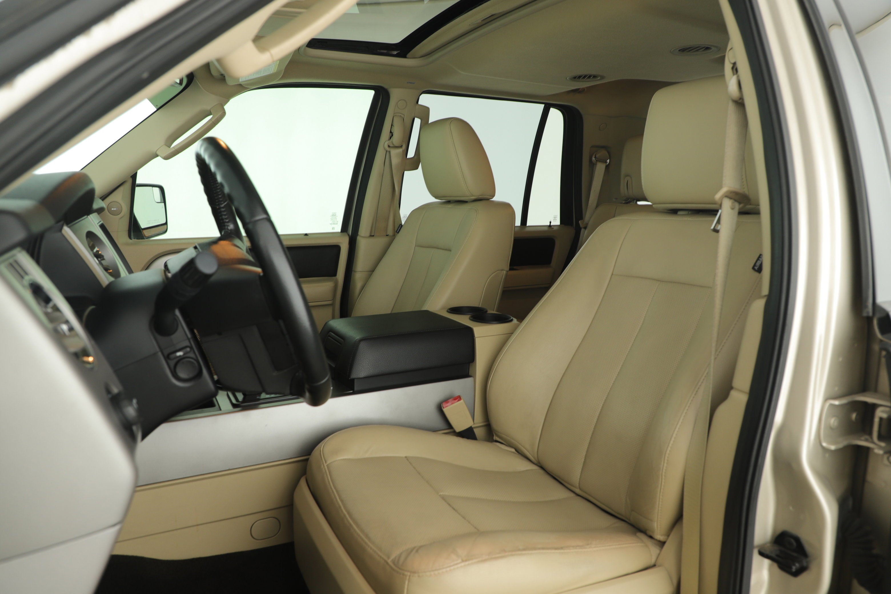 2017 Ford Expedition Base