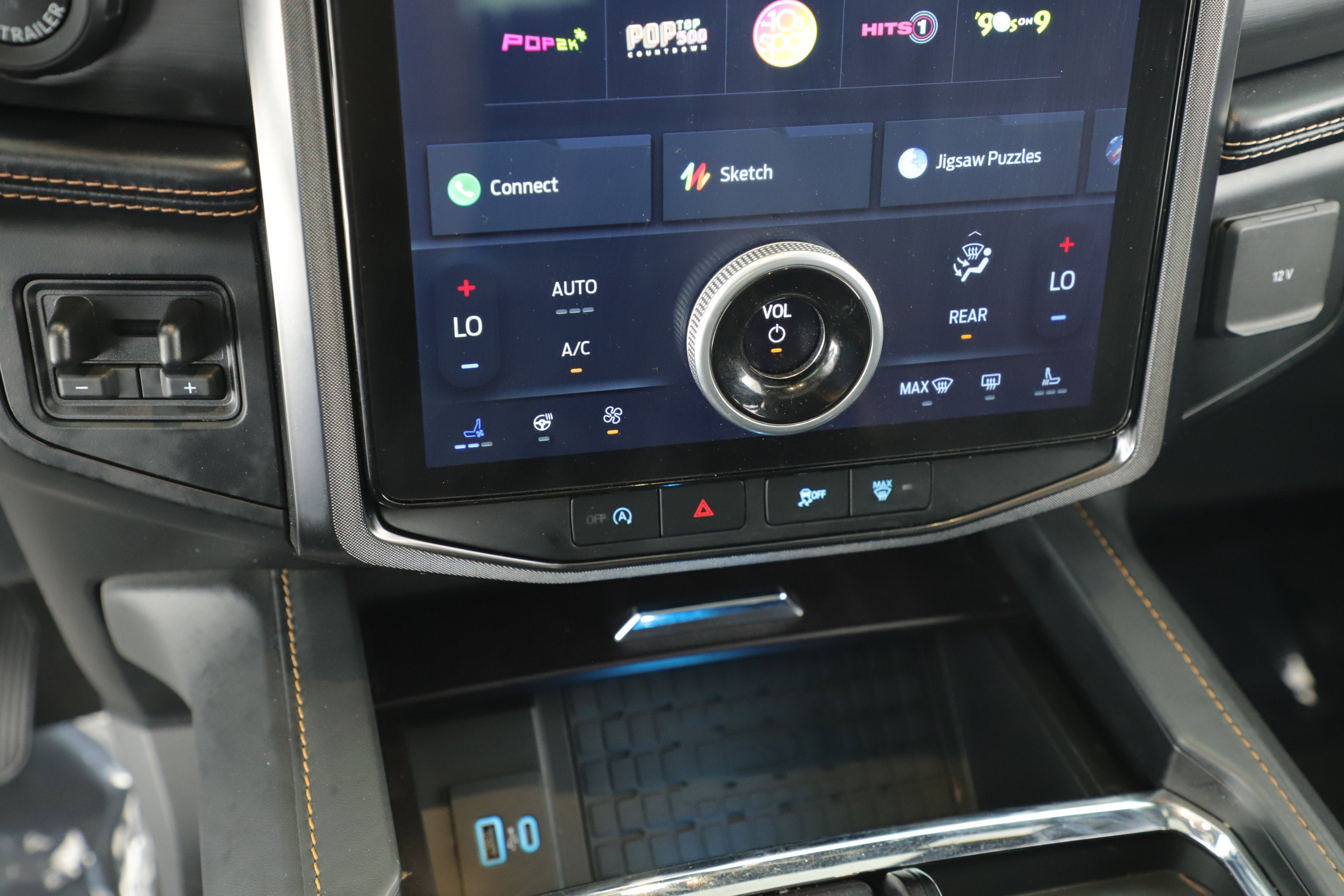 2023 Ford Expedition Platinum