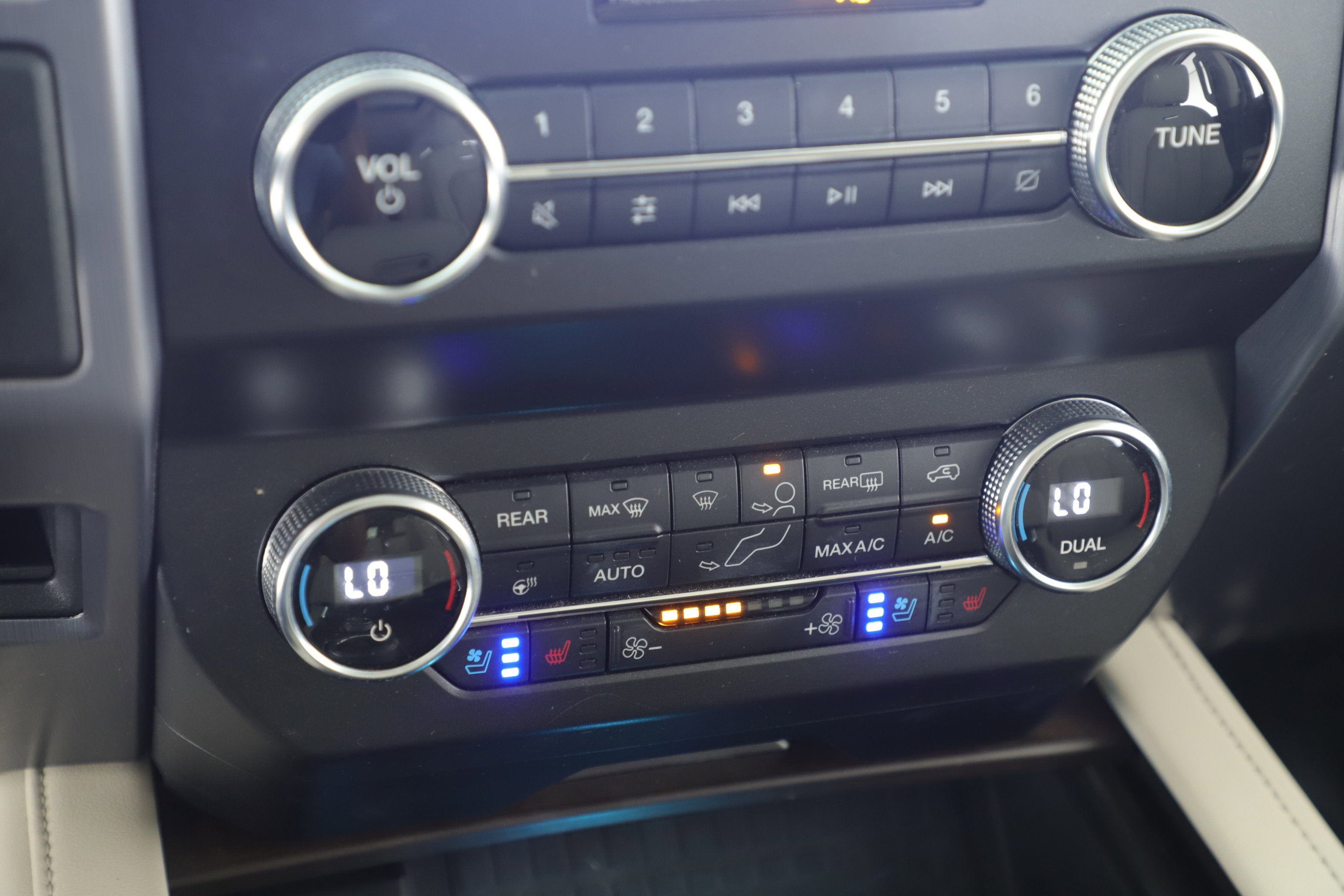 2019 Ford Expedition Platinum