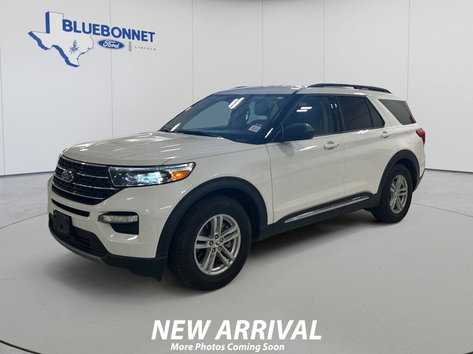 2022 Ford Explorer XLT RWD's photo