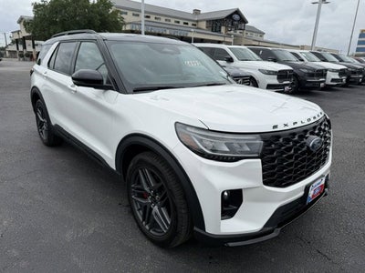 2025 Ford Explorer ST