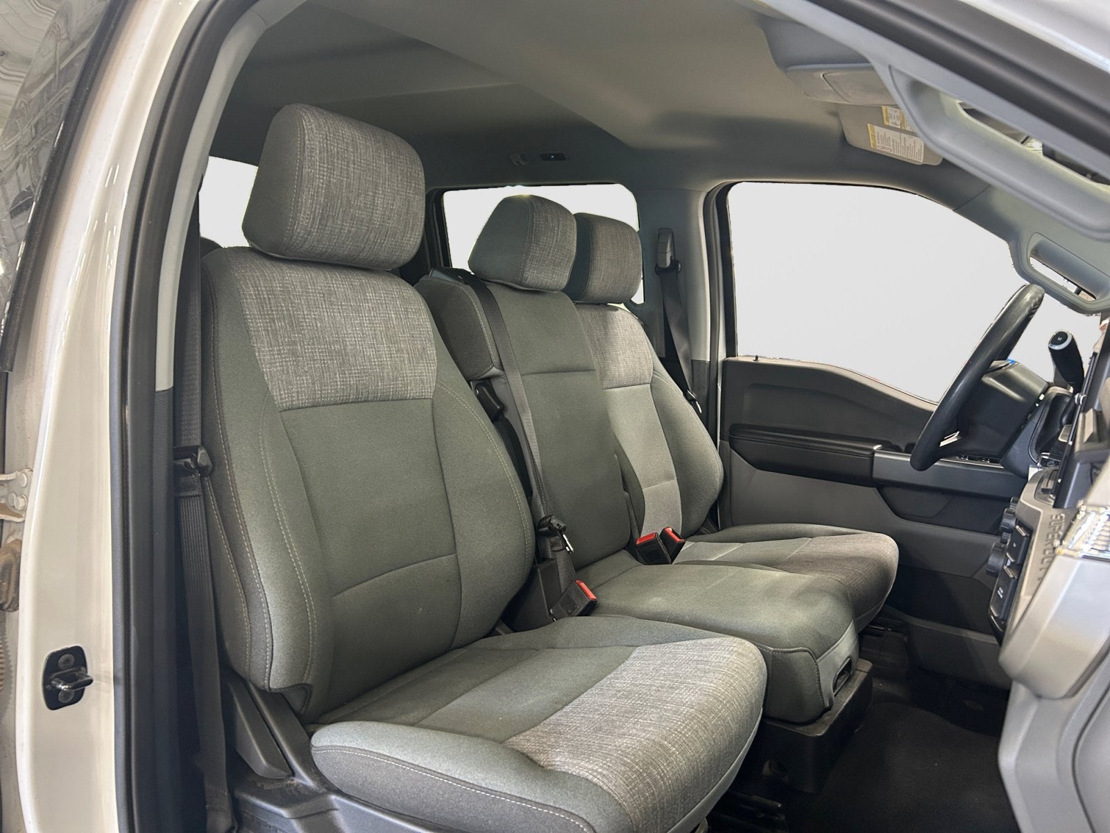 2025 Ford Super Duty F-250 SRW Base