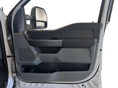 2025 Ford Super Duty F-250 SRW Base