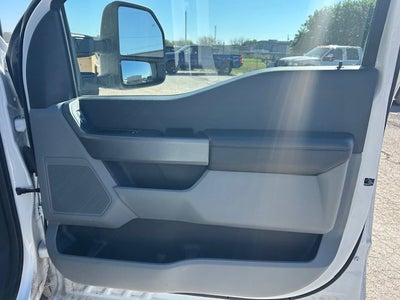 2025 Ford Super Duty F-250 SRW Base