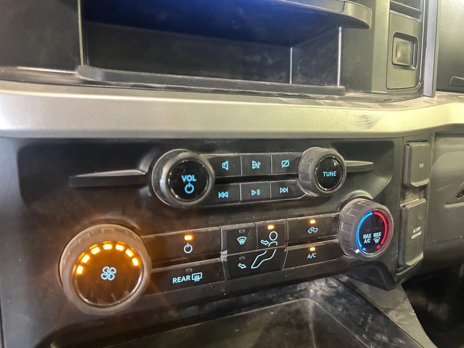 2024 Ford Super Duty F-250 SRW Base